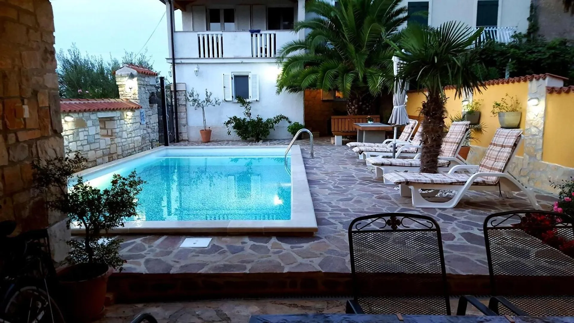 Ferienhaus Mit Beheiztem Pool Und Meerblick Savudrija Croatia