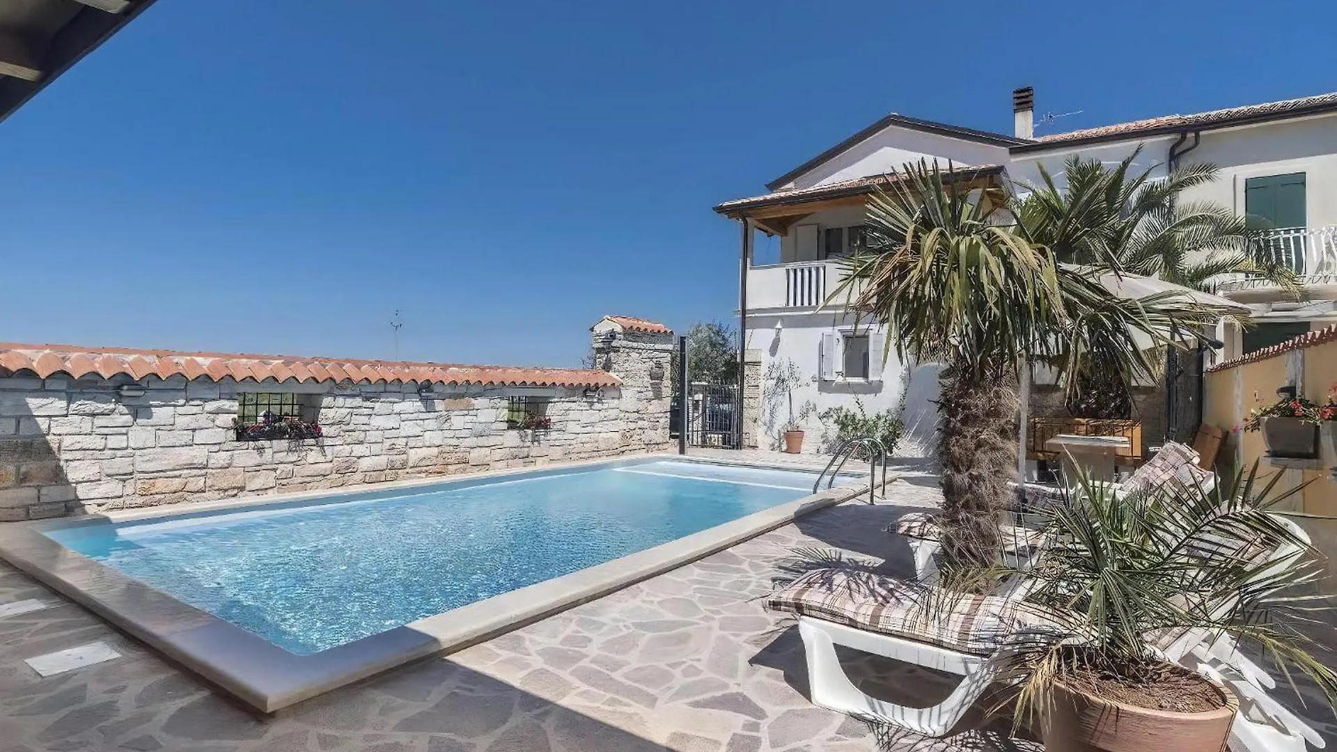 Holiday home Ferienhaus Mit Beheiztem Pool Und Meerblick Savudrija